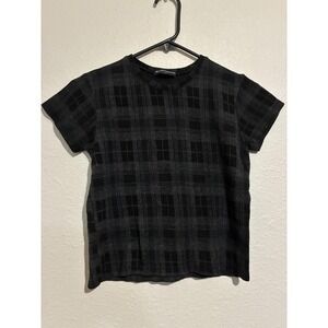 Brandy Melville Black and Gray Plaid Short Sleeve Top, Small